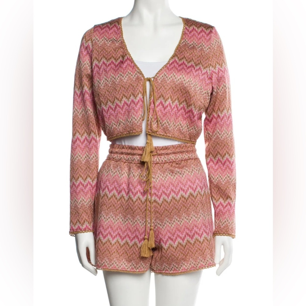 House of Harlow 1960 Pink and Tan Zigzag Knit Shorts Set